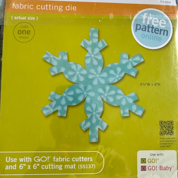 accuquilt go ! Other - GO! Fabric Cutting Die Snowflake